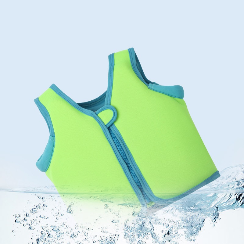 Maluchy uczą się pływania kami – Life Jacket recenzja i cena