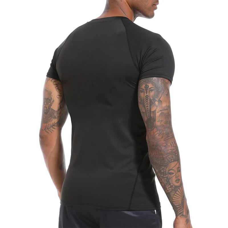 Męskie koszulki kompresyjne z  – Rash Guard recenzja i cena